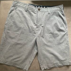 VISSLA Light Gray Flat Front Men's Shorts